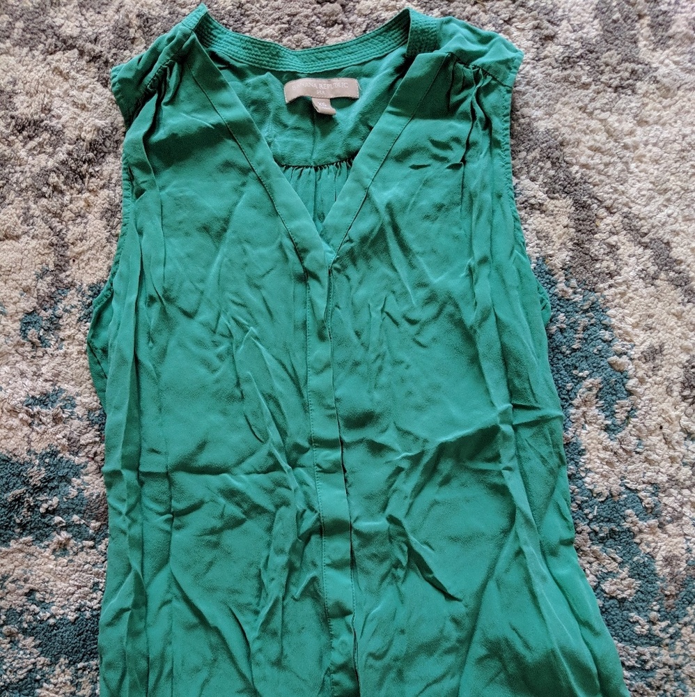 Green Banana Republic Sleeveless Blouse
